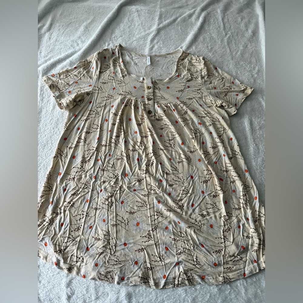 New Popyoung Cream Colored Daisy Floral Twig Yoke Style Blouse Top XL NWOT